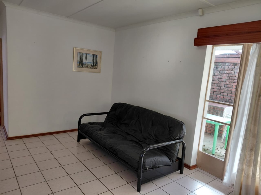 3 Bedroom Property for Sale in Paradise Beach Eastern Cape